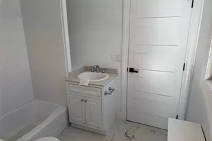 19 Lanark Rd, Yonkers, NY 10705 - Photo 24