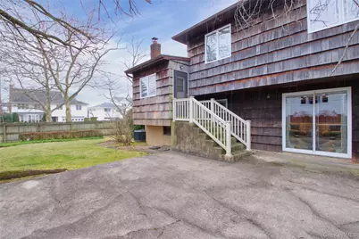 1066 Cedarhurst Street, Valley Stream, NY 11581 - Photo 4