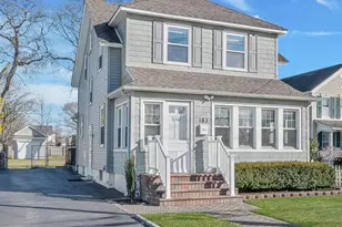 183 West Ave, Patchogue, NY 11772 - Photo 2