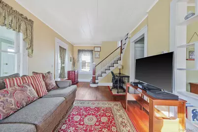 183 West Avenue, Patchogue, NY 11772 - Photo 6