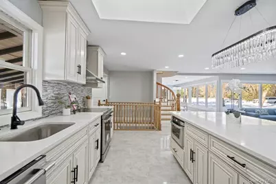 497 Woodbury Road, Cold Spring Harbor, NY 11724 - Photo 22