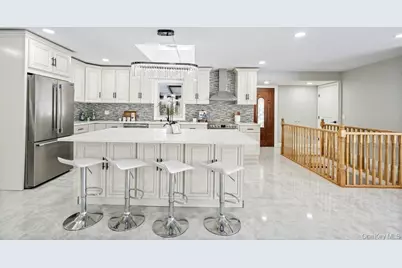 497 Woodbury Road, Cold Spring Harbor, NY 11724 - Photo 16