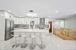 497 Woodbury Rd, Cold Spring Harbor, NY 11724 - Photo 16