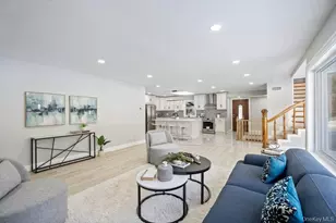 497 Woodbury Rd, Cold Spring Harbor, NY 11724 - Photo 8