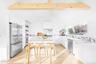 21 N Howells Point Rd, Bellport, NY 11713 - Photo 6