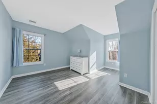 4 Danamarie Ln, Patchogue, NY 11772 - Photo 18