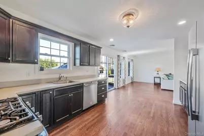 4 Danamarie Lane, Patchogue, NY 11772 - Photo 8