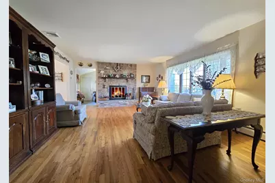 38 Woodbury Road, Farmingville, NY 11738 - Photo 4