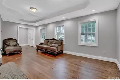 9 Linda Lane #101, Pearl River, NY 10965 - Photo 6