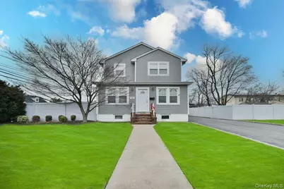 116 15th Avenue, West Babylon, NY 11704 - Photo 1