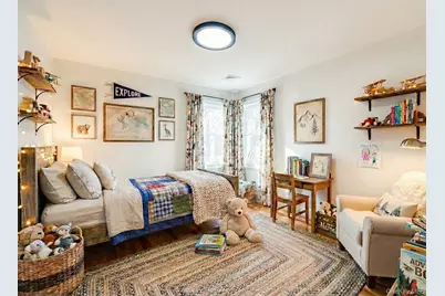 119 E Fulton Avenue, Roosevelt, NY 11575 - Photo 16