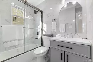 144-11 223rd St, Springfield Gardens, NY 11413 - Photo 10