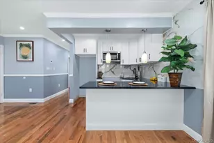 144-11 223rd St, Springfield Gardens, NY 11413 - Photo 6