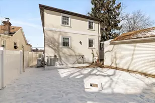 144-11 223rd St, Springfield Gardens, NY 11413 - Photo 30