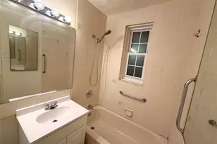 140-18 Burden Crescent, Briarwood, NY 11435 - Photo 14