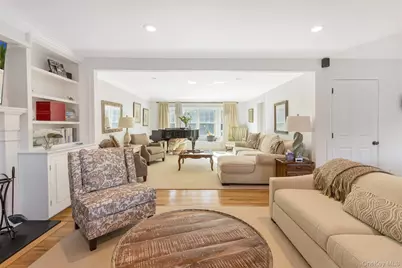 435 Luptons Point Road, Mattituck, NY 11952 - Photo 12