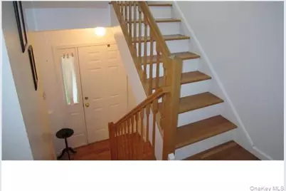 213 Arlington Court, Bardonia, NY 10954 - Photo 6