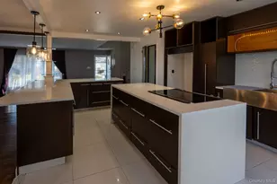 21 Norton Dr, Roosevelt, NY 11575 - Photo 8