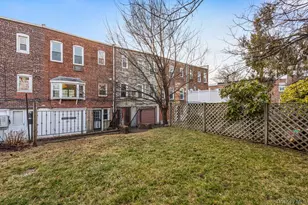 68-17 Groton St, Forest Hills, NY 11375 - Photo 18