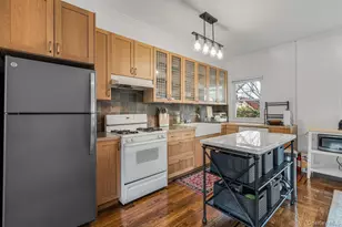 68-17 Groton St, Forest Hills, NY 11375 - Photo 6