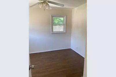 101 48th Street, Lindenhurst, NY 11757 - Photo 8