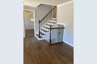 101 48th Street, Lindenhurst, NY 11757 - Photo 2