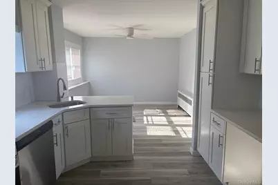 101 48th Street, Lindenhurst, NY 11757 - Photo 4