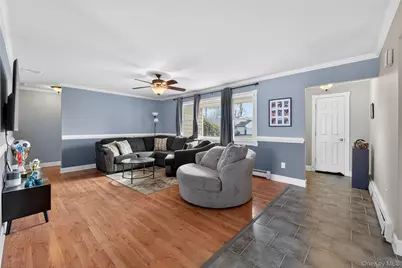 29 Rush Street, Port Jefferson, NY 11776 - Photo 6