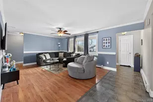 29 Rush St, Port Jefferson, NY 11776 - Photo 6