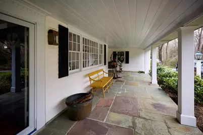 8 Nancys Lane, Pound Ridge, NY 10576 - Photo 2