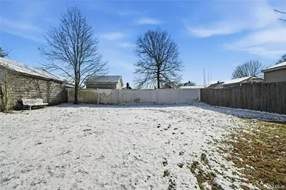 12 Charles Street, Bay Shore, NY 11706 - Photo 18