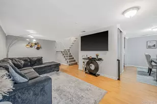 202 Birchwood Rd, Medford, NY 11763 - Photo 4