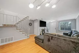 202 Birchwood Rd, Medford, NY 11763 - Photo 6