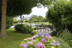 315 Old Salt Rd, Mattituck, NY 11952 - Photo 4