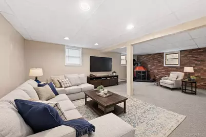 1736 Central Street, Yorktown Heights, NY 10598 - Photo 24