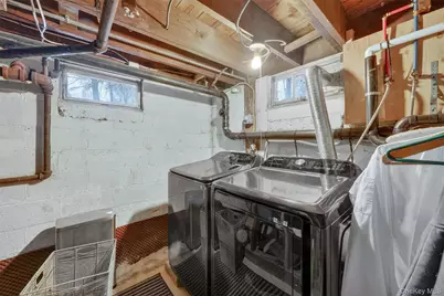 36 Vassar View Road, Poughkeepsie, NY 12603 - Photo 20