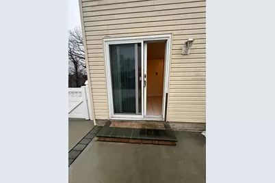 1 Huron Drive, Bay Shore, NY 11706 - Photo 2