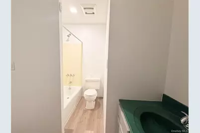 65 Monhagen Avenue, Middletown, NY 10940 - Photo 10