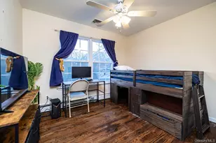 12 Summit St, Patchogue, NY 11772 - Photo 12