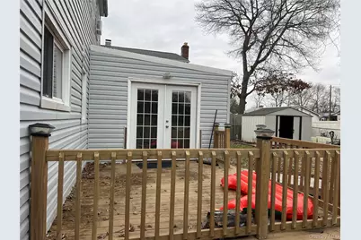 25 Gores Drive, Mastic, NY 11950 - Photo 12