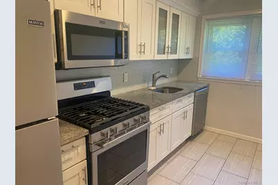 49-16 Douglaston Parkway #2R, Douglaston, NY 11362 - Photo 4