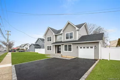 961 N Broadway, Massapequa, NY 11758 - Photo 2