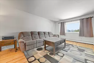 3 Adrienne Ct, Hauppauge, NY 11788 - Photo 10