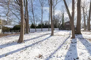 49 Lexington Ave, Smithtown, NY 11787 - Photo 44