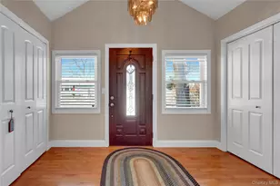 522 Browns Rd, Nesconset, NY 11767 - Photo 4