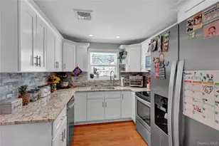 522 Browns Rd, Nesconset, NY 11767 - Photo 10