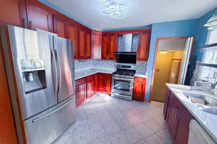 58-27 197th St, Fresh Meadows, NY 11365 - Photo 6