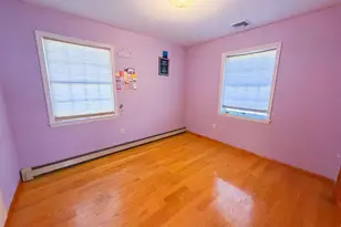 58-27 197th St, Fresh Meadows, NY 11365 - Photo 8