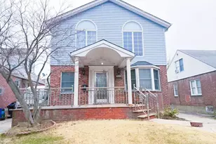 58-27 197th St, Fresh Meadows, NY 11365 - Photo 2