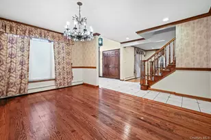 95 Oakdale Ln, East Hills, NY 11577 - Photo 6